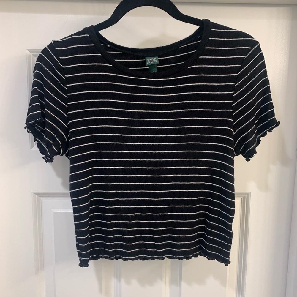 Black with White Stripped Crop Top, Size Large